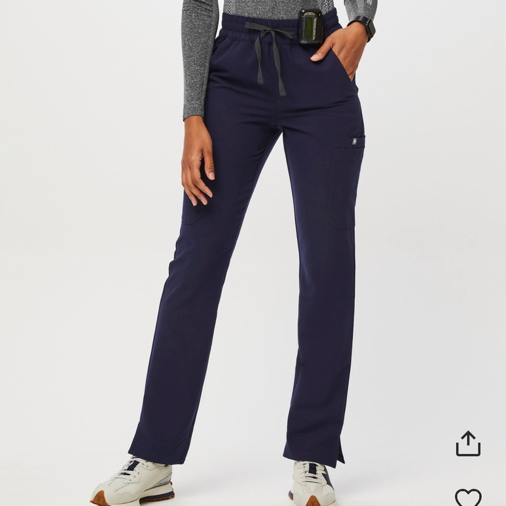 Wear Figs - High Waisted Dowa Scrub Pants Navy - Size Medium Tall